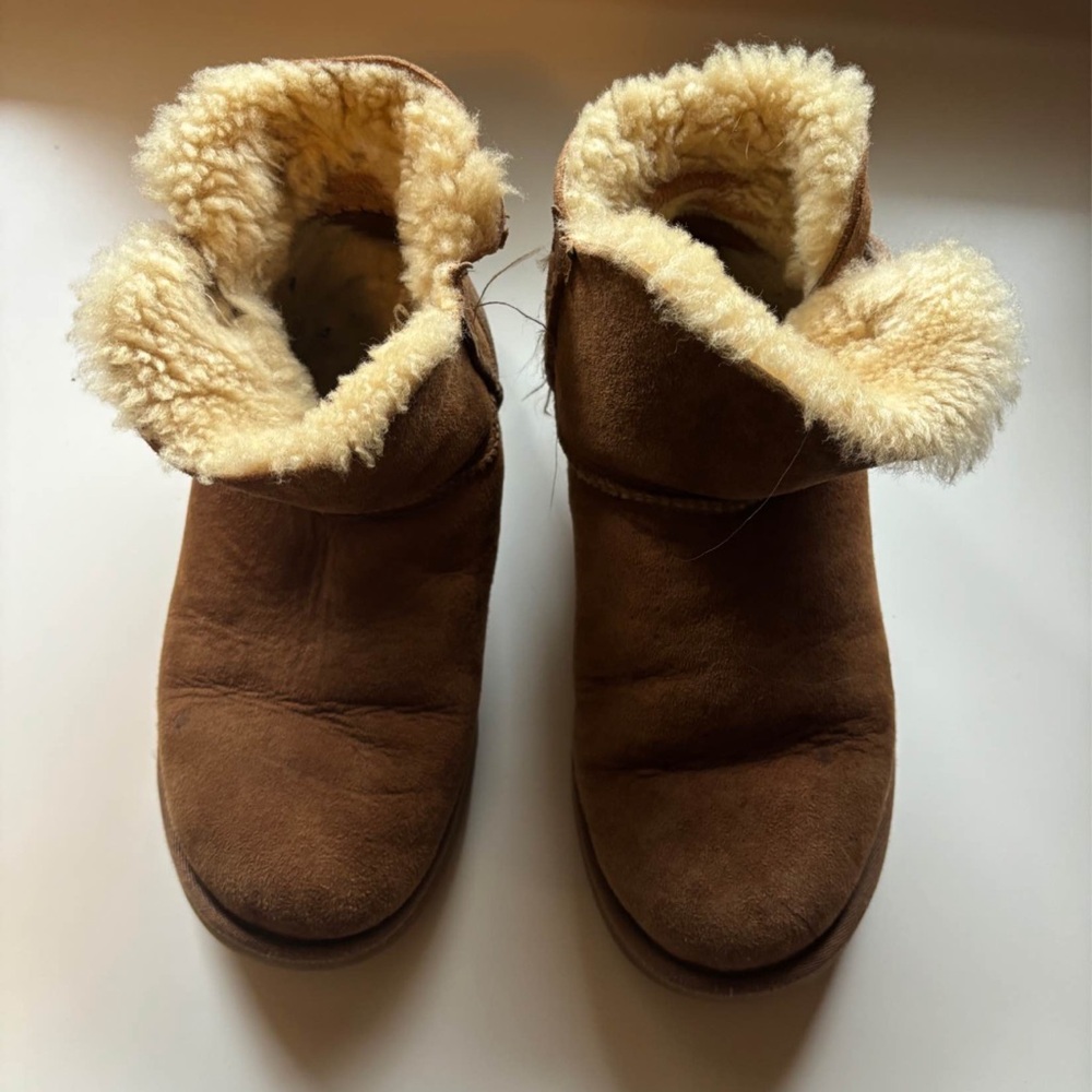 Bailey button Uggs